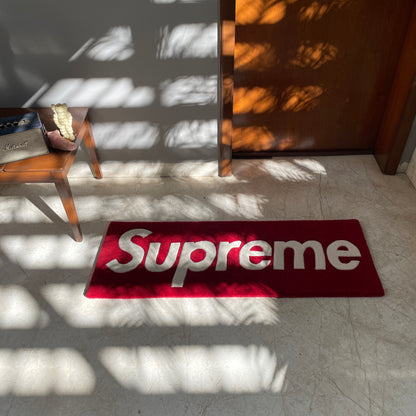 SUPREME RUG